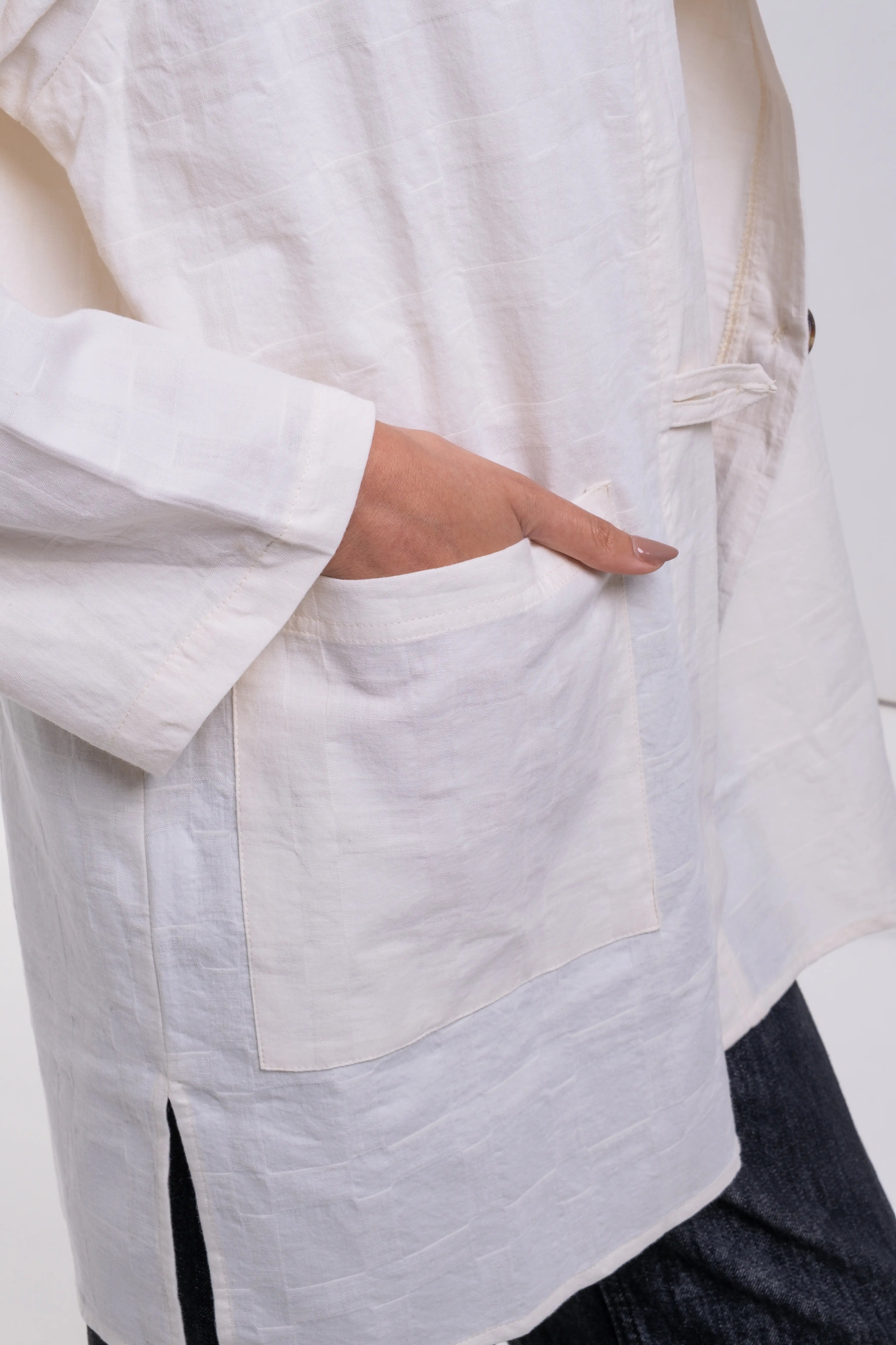 OFF WHITE_PLUME CARDIGAN